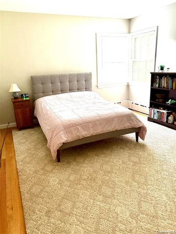 10 LINDA Drive, Montebello, NY 10901