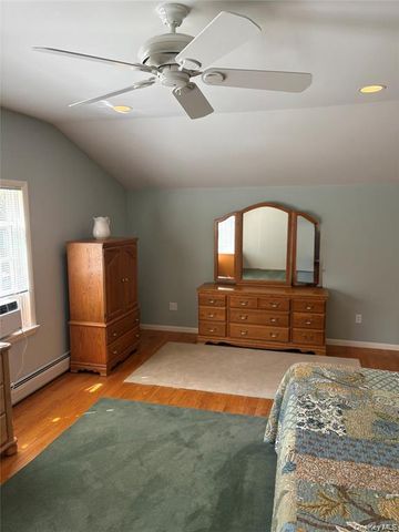 10 LINDA Drive, Montebello, NY 10901