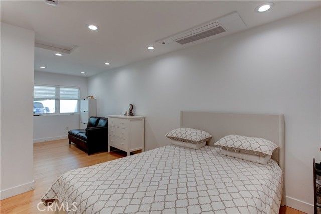 1010 Mariposa, Glendale, CA 91205