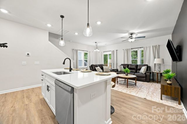 3018 Reid Avenue B, Charlotte, NC 28208