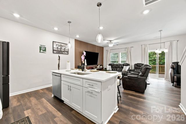 3018 Reid Avenue B, Charlotte, NC 28208