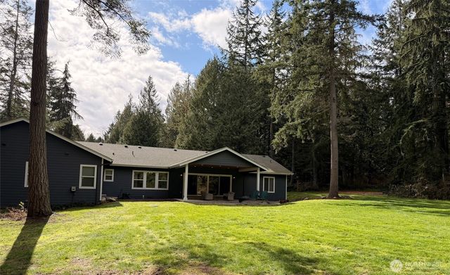 8254 NE Whiskey Creek Trail, Kingston, WA 98346