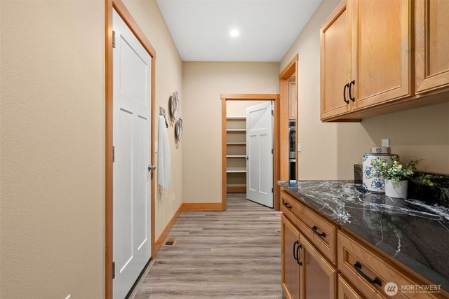 8254 NE Whiskey Creek Trail, Kingston, WA 98346