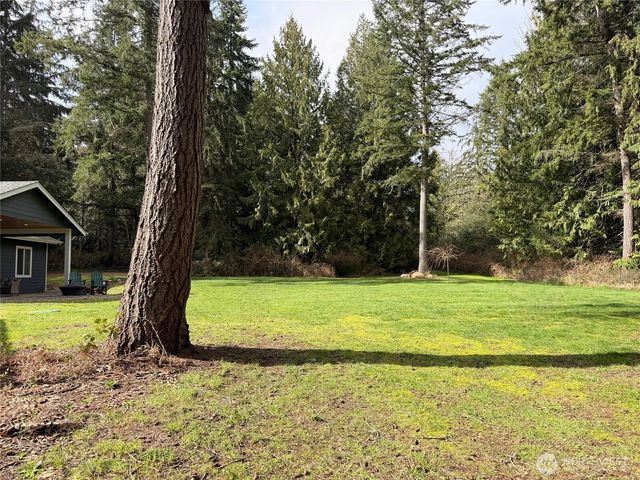 8254 NE Whiskey Creek Trail, Kingston, WA 98346