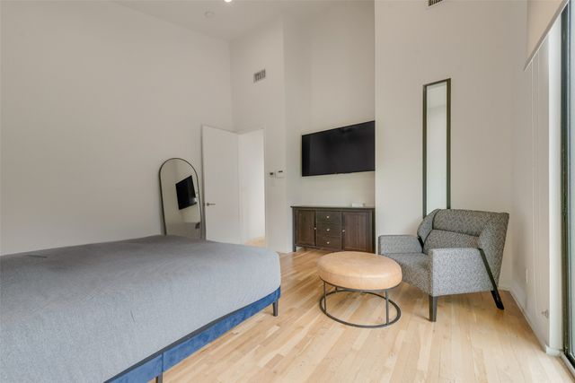 2304 N Garrett Avenue 1, Dallas, TX 75206