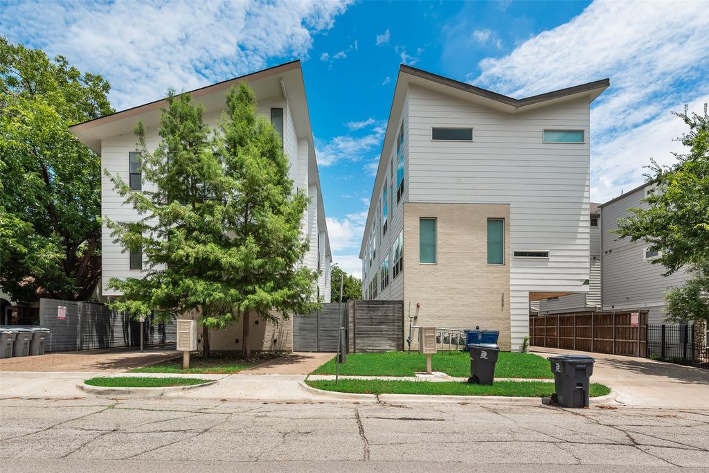 2304 N Garrett Avenue 1, Dallas, TX 75206