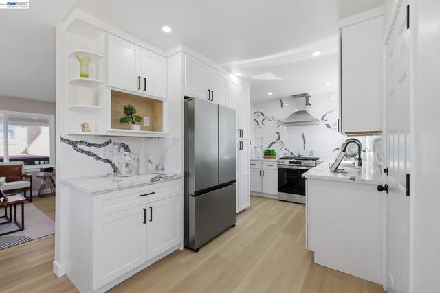 1512 Oriole Ave, San Leandro, CA 94578