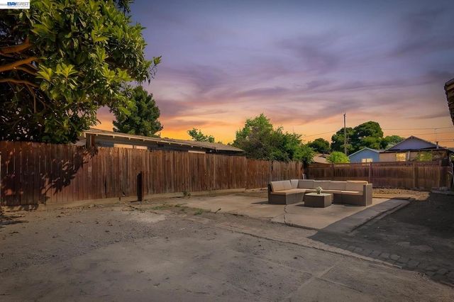 1512 Oriole Ave, San Leandro, CA 94578