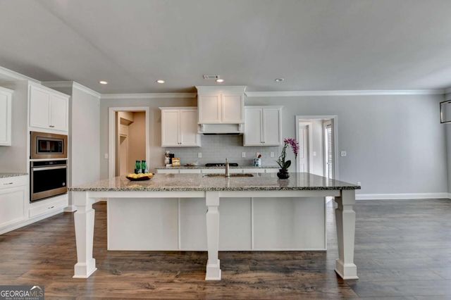 840 Champagne Lane, Hoschton, GA 30548