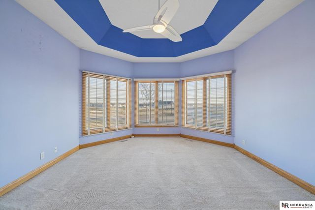 7701 San Mateo Lane, Lincoln, NE 68516