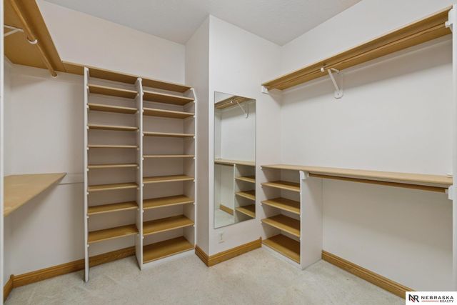 7701 San Mateo Lane, Lincoln, NE 68516