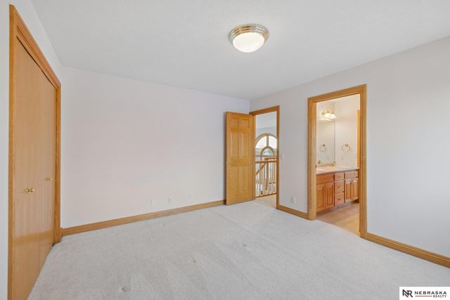 7701 San Mateo Lane, Lincoln, NE 68516