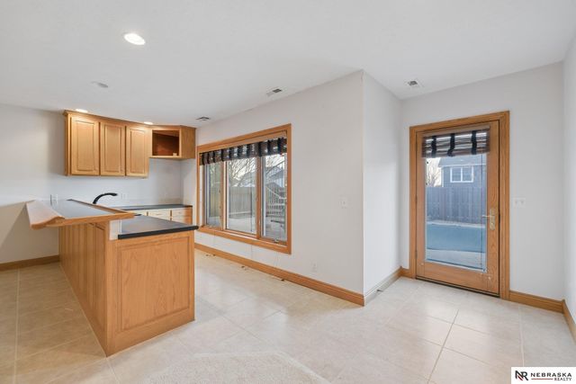 7701 San Mateo Lane, Lincoln, NE 68516