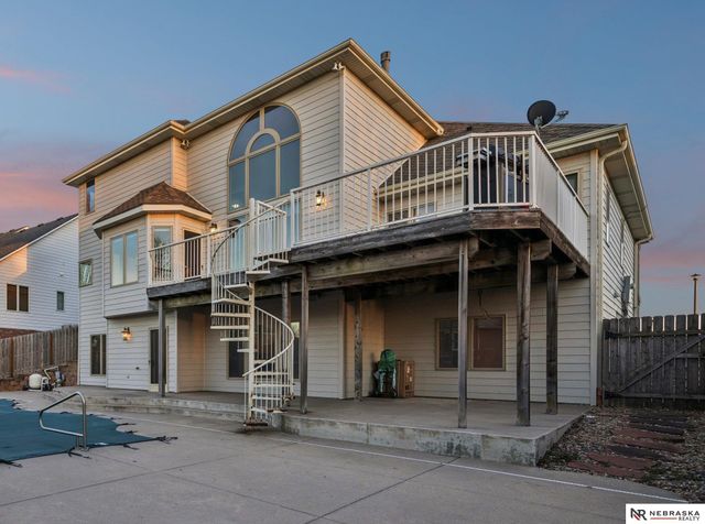 7701 San Mateo Lane, Lincoln, NE 68516