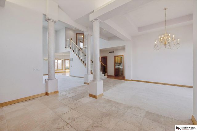 7701 San Mateo Lane, Lincoln, NE 68516