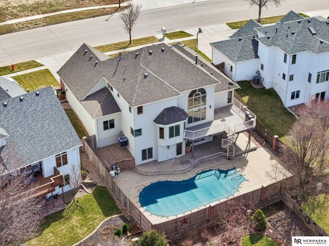 7701 San Mateo Lane, Lincoln, NE 68516