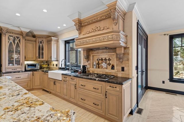 20 Boulder Rd, Newton, MA 02459