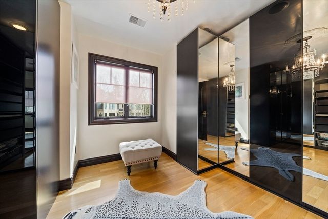 20 Boulder Rd, Newton, MA 02459