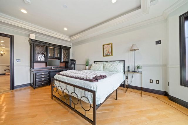 20 Boulder Rd, Newton, MA 02459