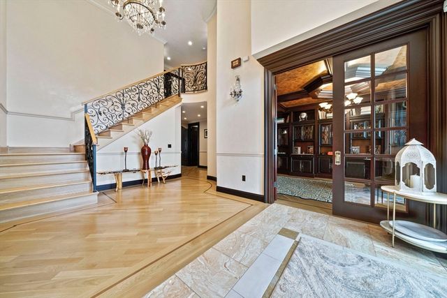 20 Boulder Rd, Newton, MA 02459