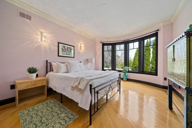 20 Boulder Rd, Newton, MA 02459