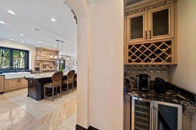 20 Boulder Rd, Newton, MA 02459