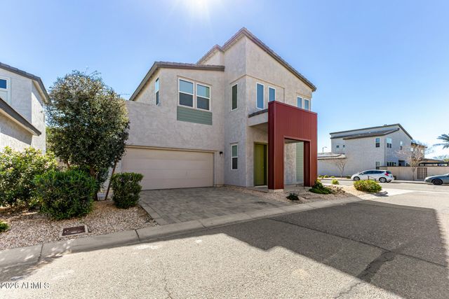 379 N 157th Lane, Goodyear, AZ 85338