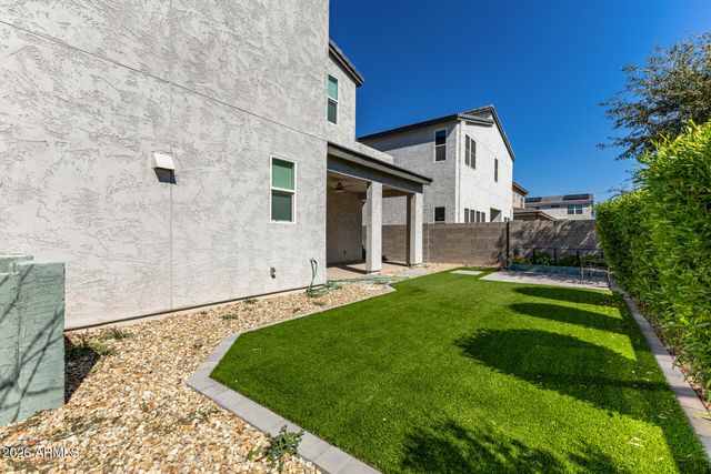 379 N 157th Lane, Goodyear, AZ 85338