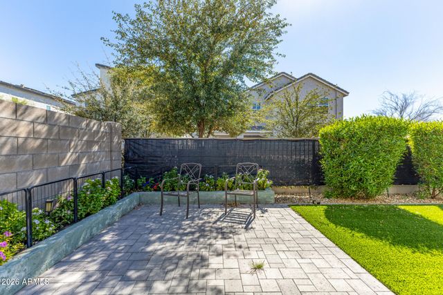 379 N 157th Lane, Goodyear, AZ 85338