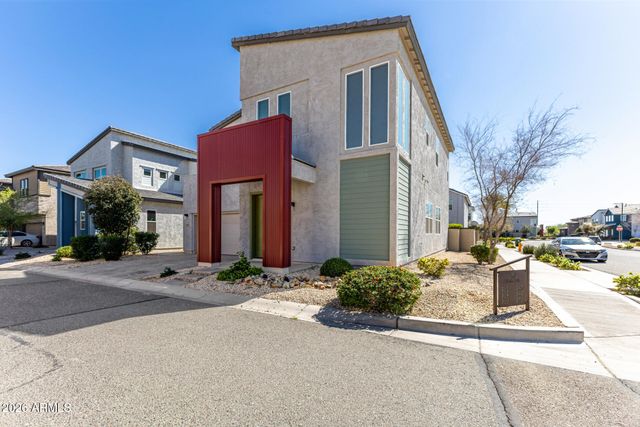 379 N 157th Lane, Goodyear, AZ 85338