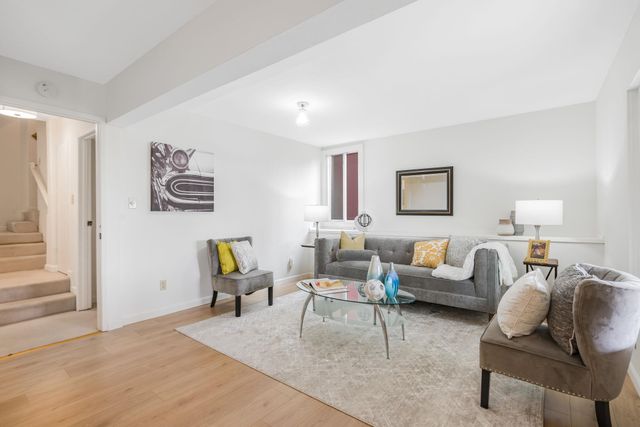 812 Washington Ave, Albany, CA 94706