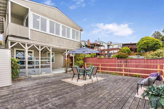 812 Washington Ave, Albany, CA 94706