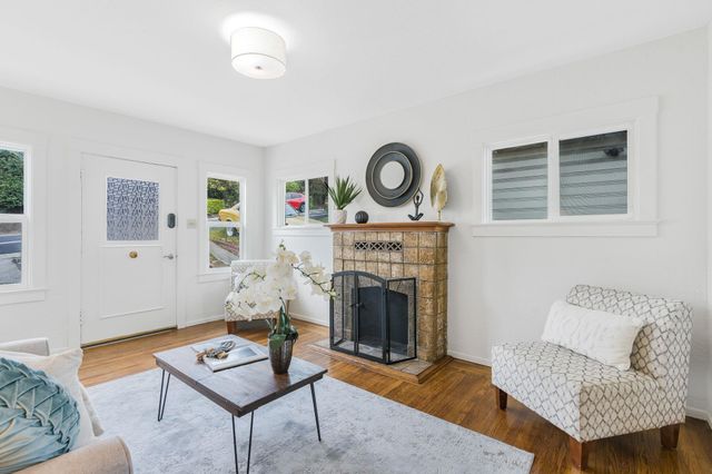 812 Washington Ave, Albany, CA 94706