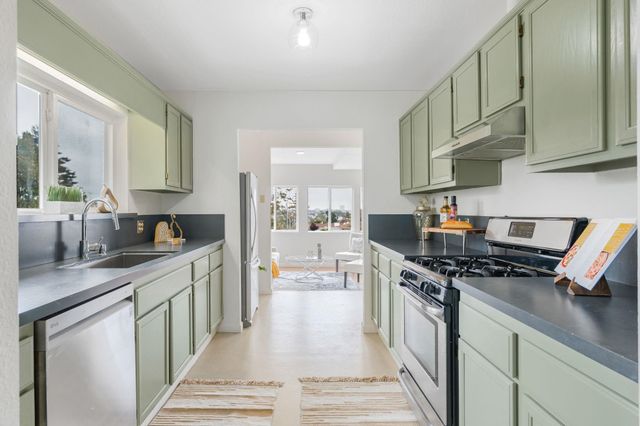 812 Washington Ave, Albany, CA 94706