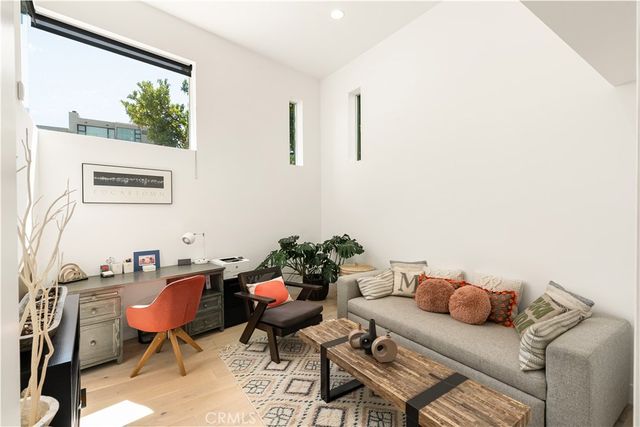 3230 Tyrol Drive, Laguna Beach, CA 92651