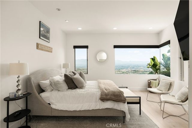 3230 Tyrol Drive, Laguna Beach, CA 92651