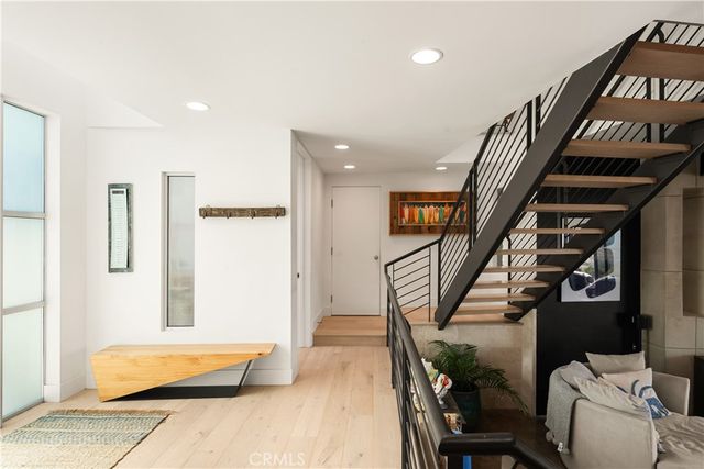 3230 Tyrol Drive, Laguna Beach, CA 92651