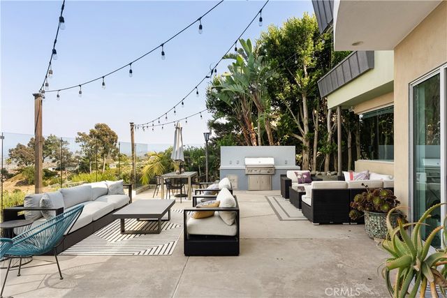 3230 Tyrol Drive, Laguna Beach, CA 92651