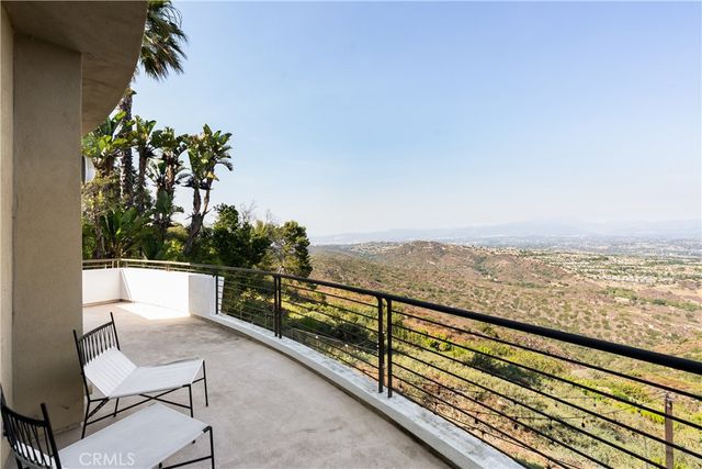 3230 Tyrol Drive, Laguna Beach, CA 92651