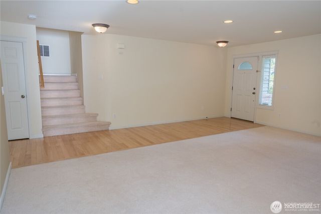 22306 NE 100th Way, Redmond, WA 98053