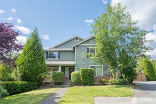22306 NE 100th Way, Redmond, WA 98053