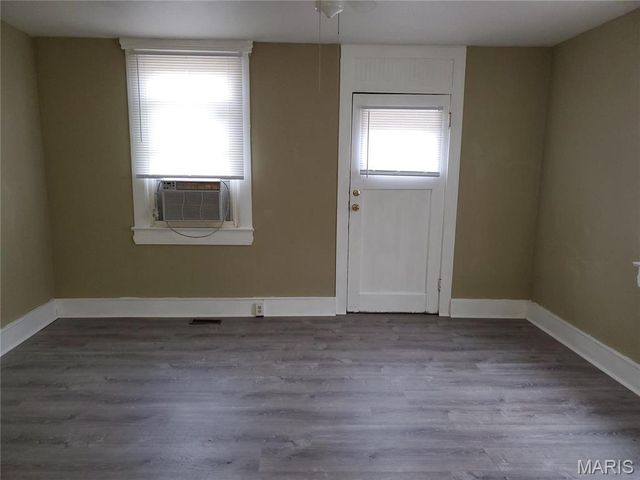 8414 S Broadway, St Louis, MO 63111