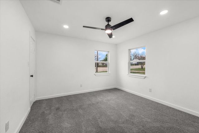 5261 Trail Lake Drive, Fort Worth, TX 76133