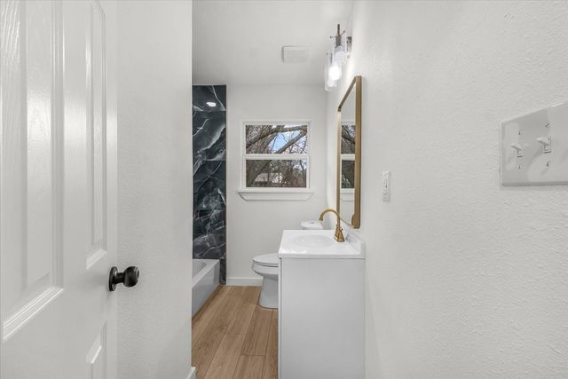 5261 Trail Lake Drive, Fort Worth, TX 76133