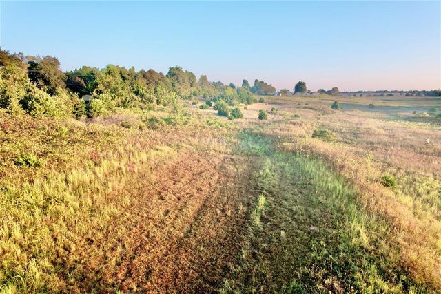 0002 N Peebly Road, Harrah, OK 73045