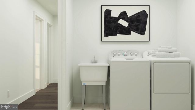 18 JOHN VANZANDT DR, Titusville, NJ 08560