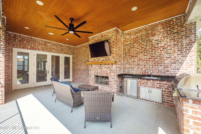 5606 Caymus Cove, Ocean Springs, MS 39564