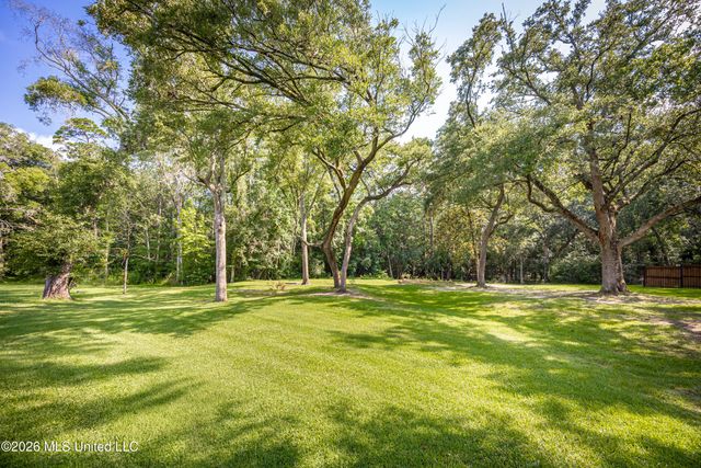 5606 Caymus Cove, Ocean Springs, MS 39564