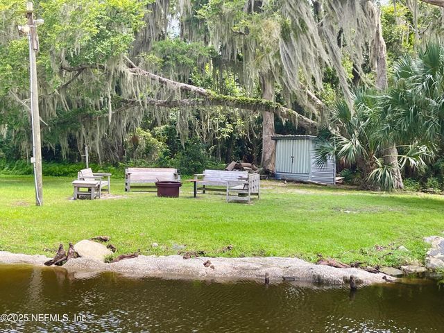 120 JULY Avenue, Georgetown, FL 32139