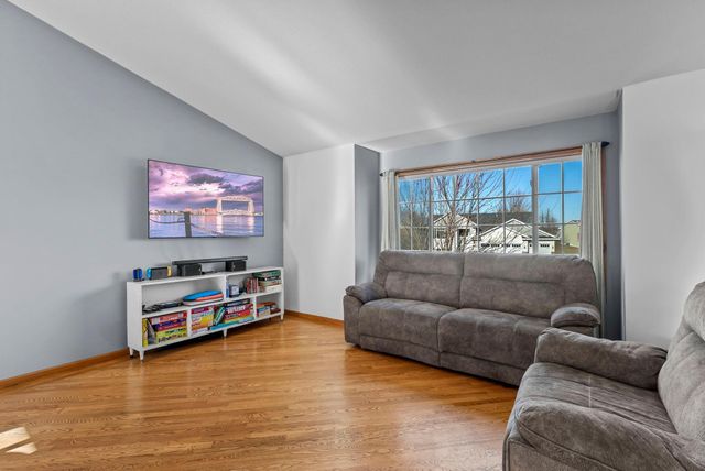 13870 2nd Avenue N, Zimmerman, MN 55398